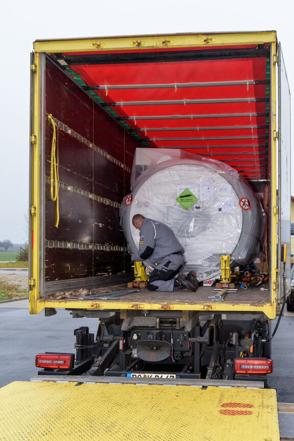 MRT auf LKW - Radiologie 360°