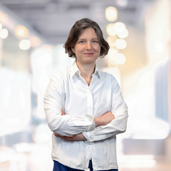 Dr. med. Julia Thakran