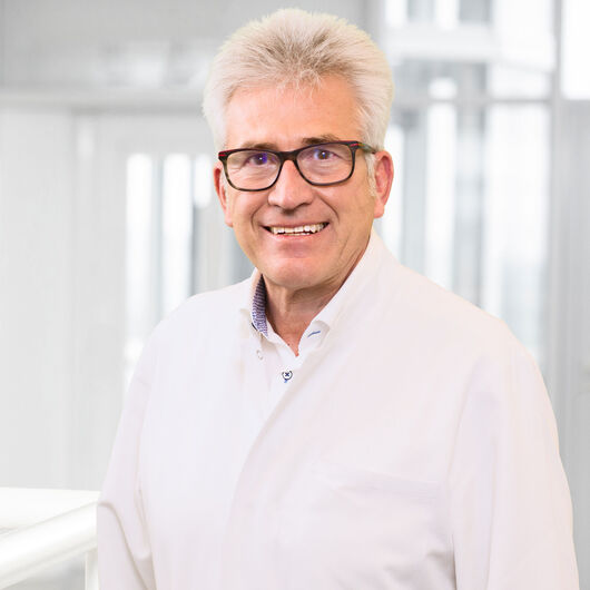 Dr. med. Gert Eisele Dr. med. Gert Eisele