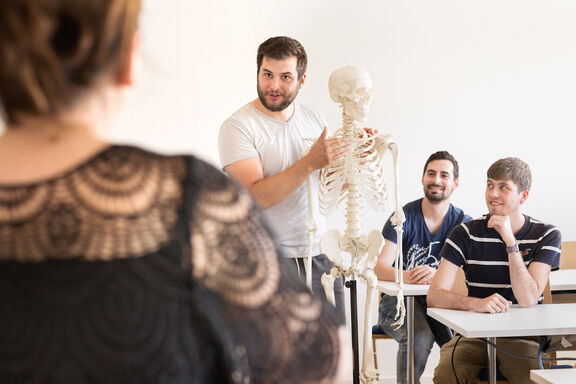 MTRA_Schule_med360-Unterricht.jpg