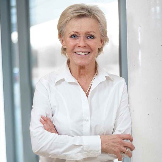 Dr. med. Angela Dietze-Kerkhoff Dr. med. Angela Dietze-Kerkhoff