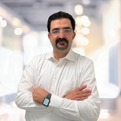 Dr. med. Hossein Karimzadeh