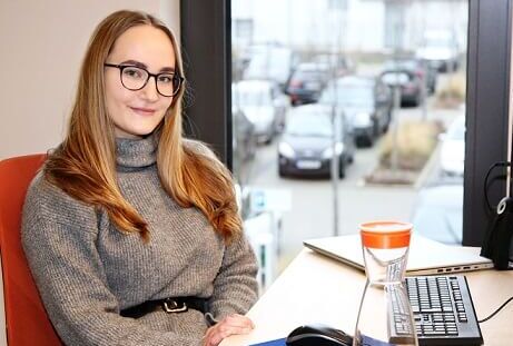 Duales Studium in Leverkusen - Duale Studentin Laura Duales Studium in Leverkusen - Duale Studentin Laura