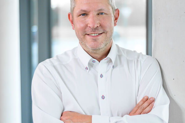 Dr. Sascha Somogyi Dr. Sascha Somogyi