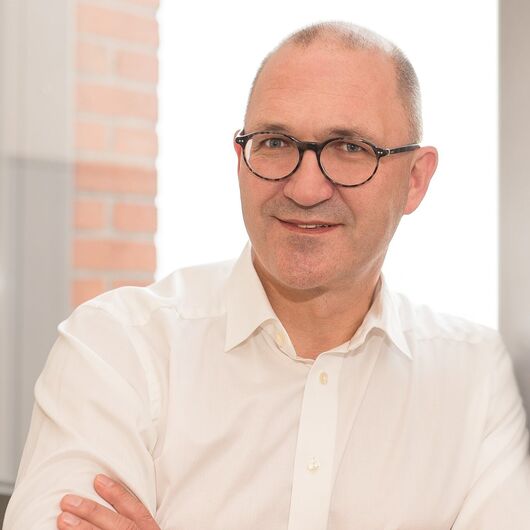 Dr. med. Wolfgang Gruber Dr. med. Wolfgang Gruber