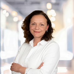 Dr. med. Janet Török