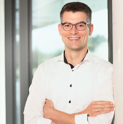 Dr. med. univ. Matthias Thelen