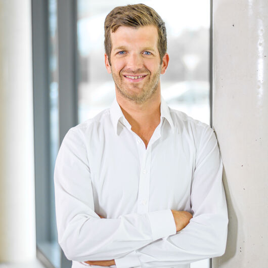 Dr. med. Andreas Buhs Dr. med. Andreas Buhs