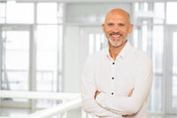 Dr. Joachim Felderhoff Dr. Joachim Felderhoff