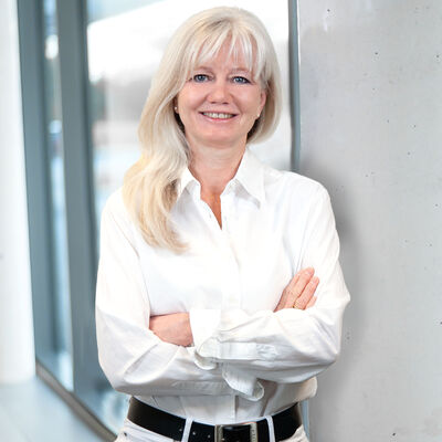 Dr. med. Renate Sims