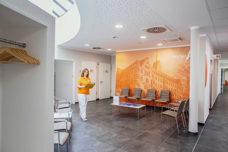 Wartebereich: Strahlentherapie 360° Duisburg-Wedau Wartebereich: Strahlentherapie 360° Duisburg-Wedau