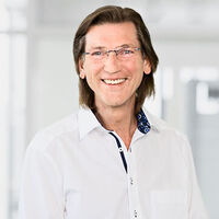 Dr. med. Hans-Herrmann Wallbaum MBA
