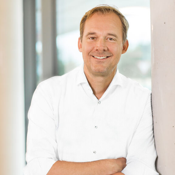 Hajo Remmers - CFO Hajo Remmers - CFO